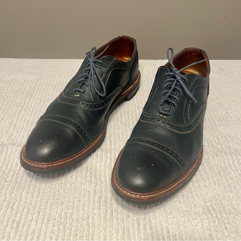 Allen Edmonds Mens 13D Strandmok Navy Blue Cap Toe Brogue Oxford DAINITE Soles